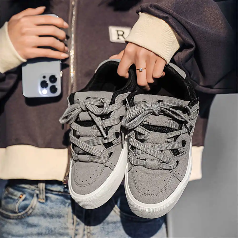 Luxury Lifestyle Outfit - With Lacing Hiphop Women's School Shoes