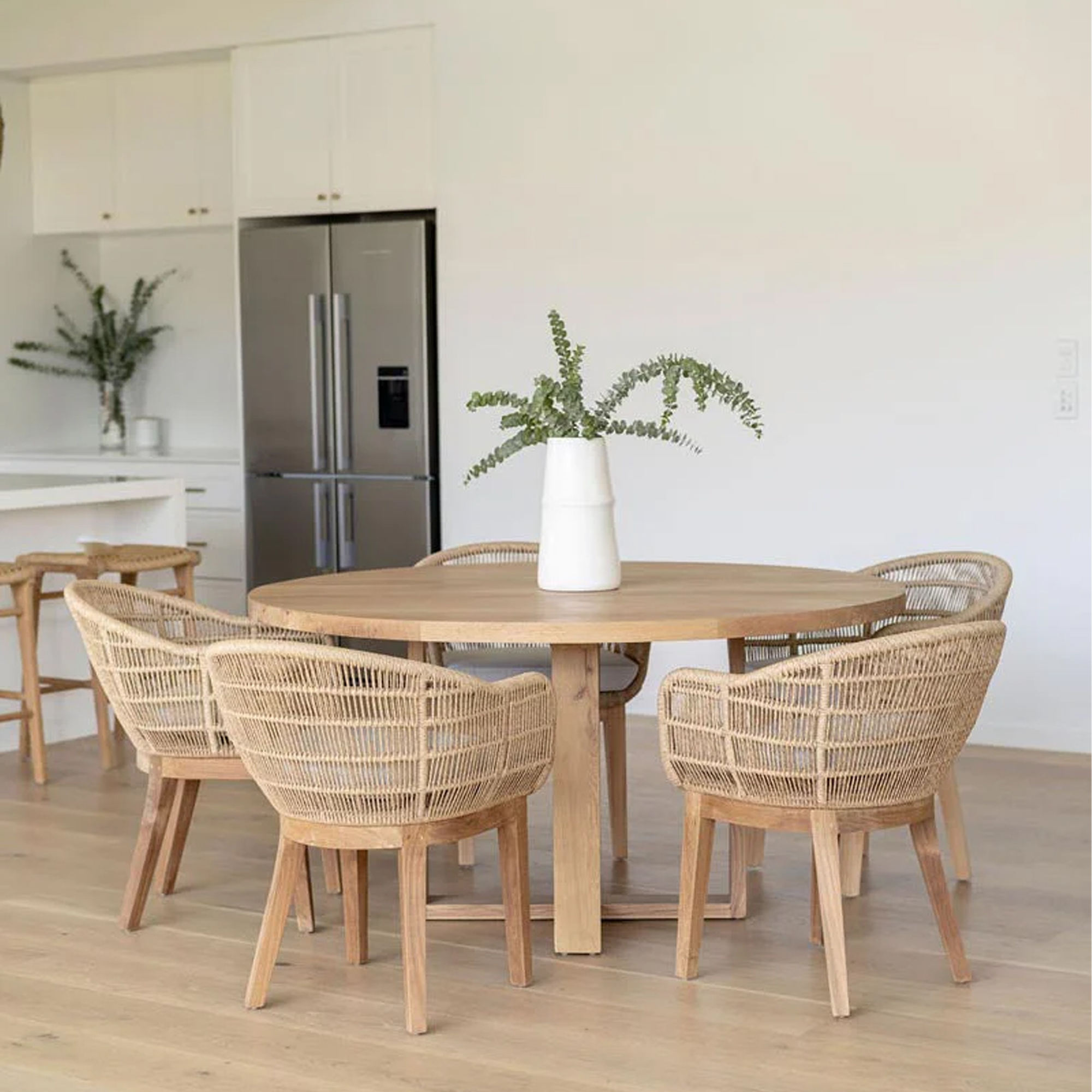 #Advanced Modern Outdoor Dinin - Luxury Lifestyle Furniture recension och pris