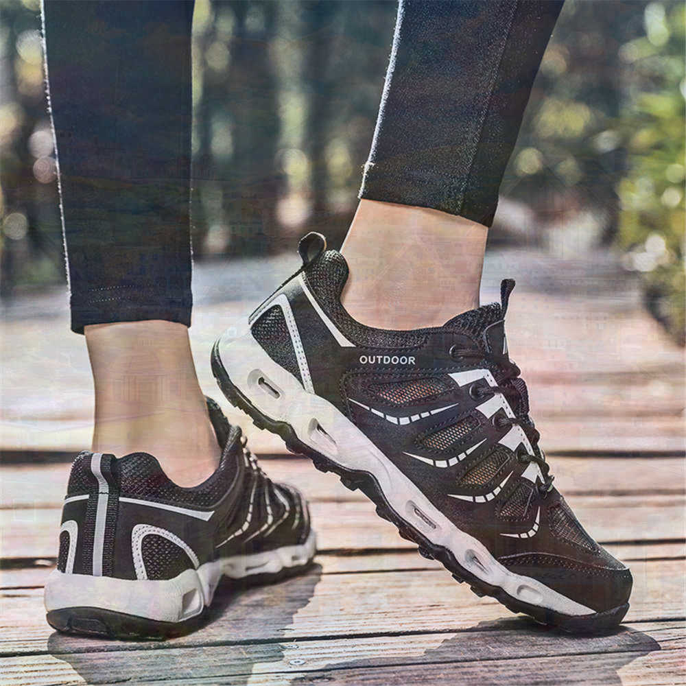 Sumer Round Tip Silver Sneaker - Luxury Lifestyle Outfit recension och pris