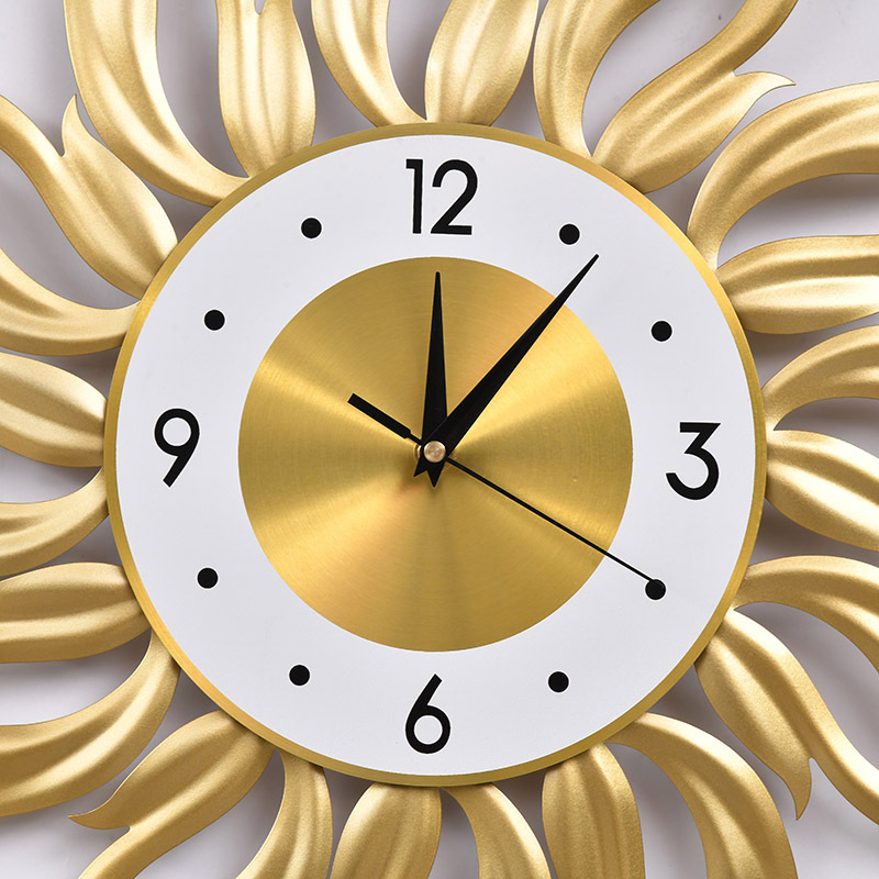 Nordic Gold Wall Clock Living  - Luxury Lifestyle Living recension och pris
