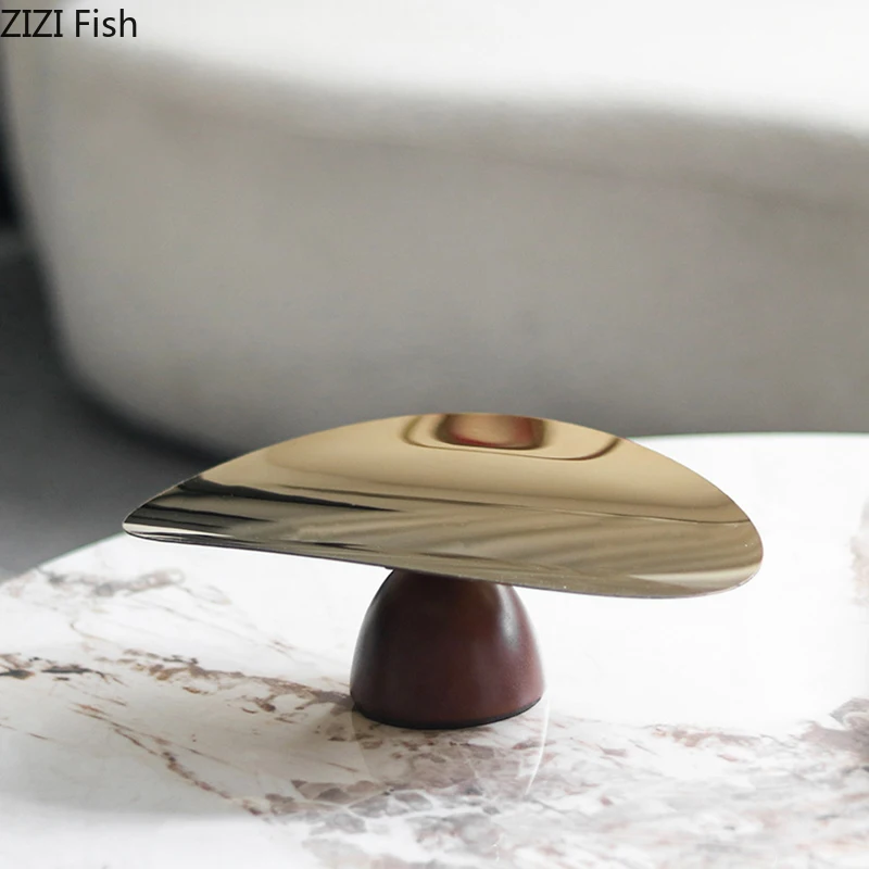 Gold Plated Fruits Bowl Solid  - Gold Plated Cutlery recension och pris