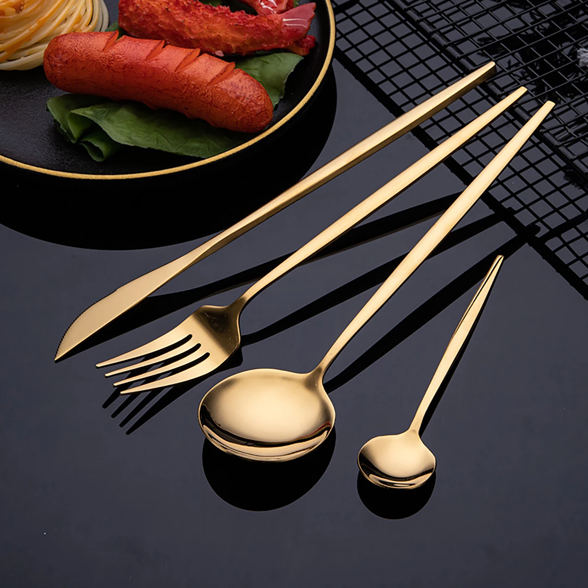 16Pcs Gold Dinnerware Stainles - Gold Plated Cutlery recension och pris
